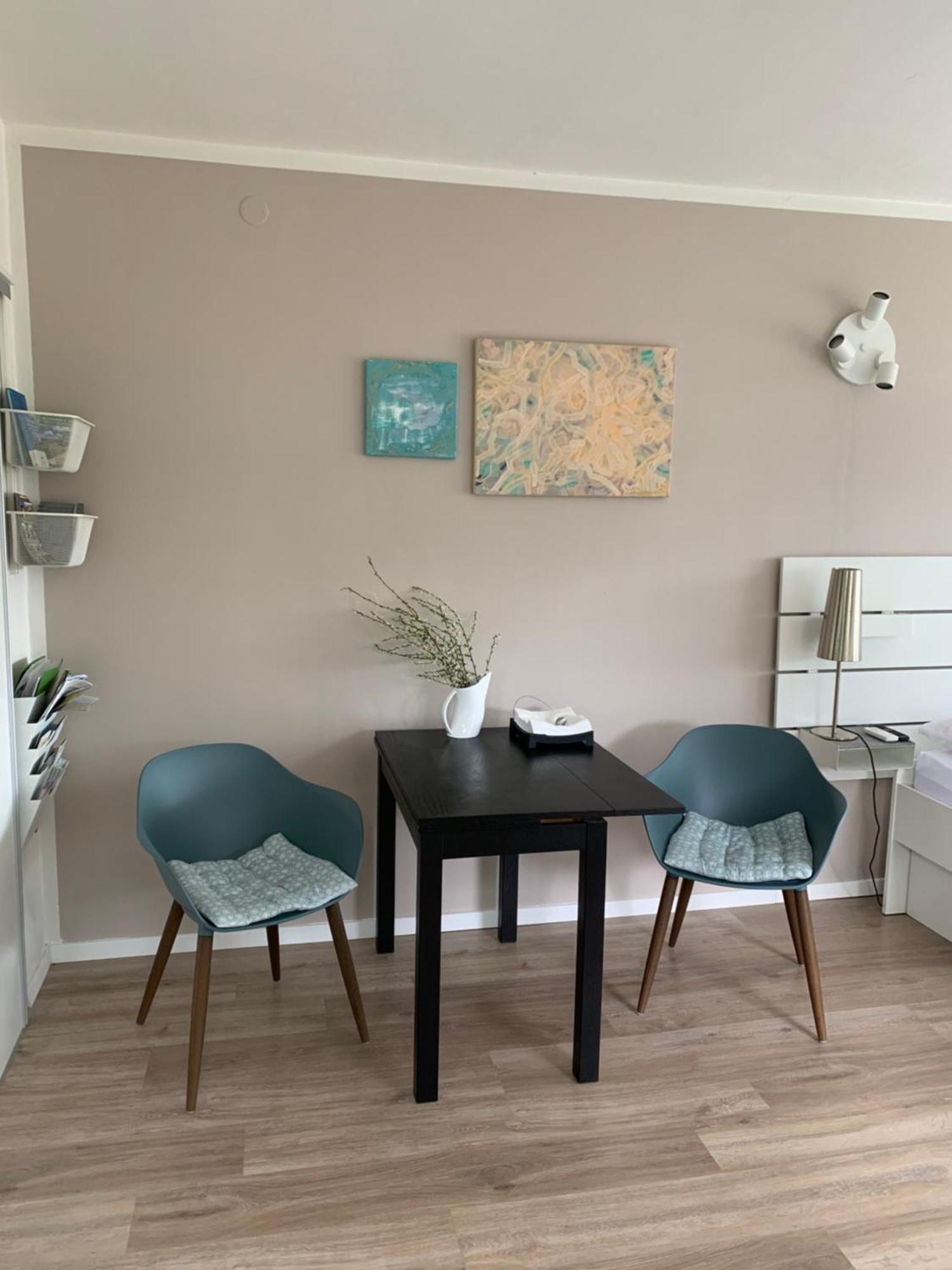 Studiovy Apartman V Zahrade Police nad Metuji Ngoại thất bức ảnh